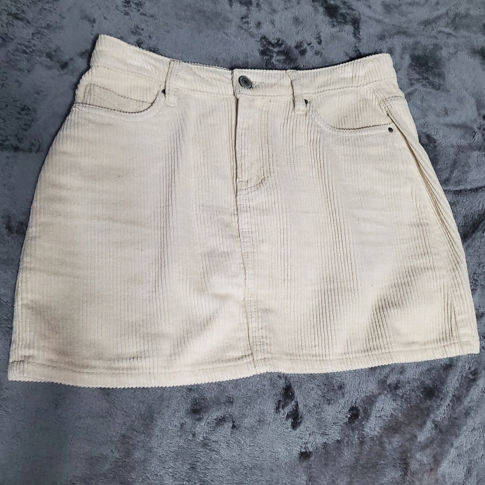 🌷Corduroy Miniskirt🌷